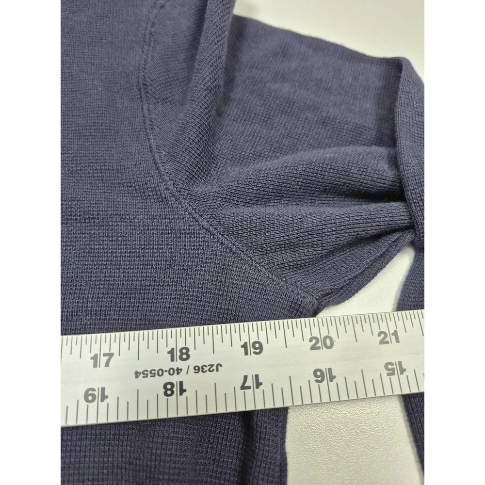Banana Republic Shirt Mens Medium Blue Pima Cotton Thermal Henley Tee Casual